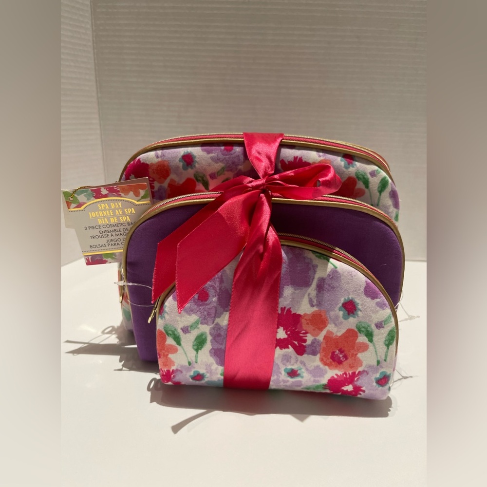 Spa Day 3 Piece Cosmetic Bag Set - NWT